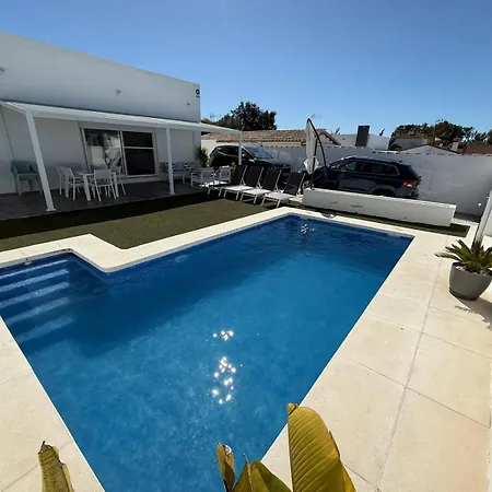 Casa Blanca Chalet